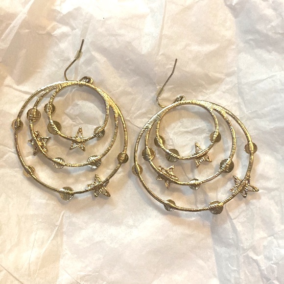Gold w/ Crystal stars hoop earrings - Picture 3 of 3